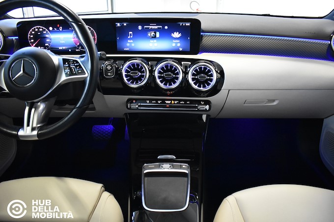 MERCEDES-BENZ A 200 d Automatic Progressive Advanced Plus